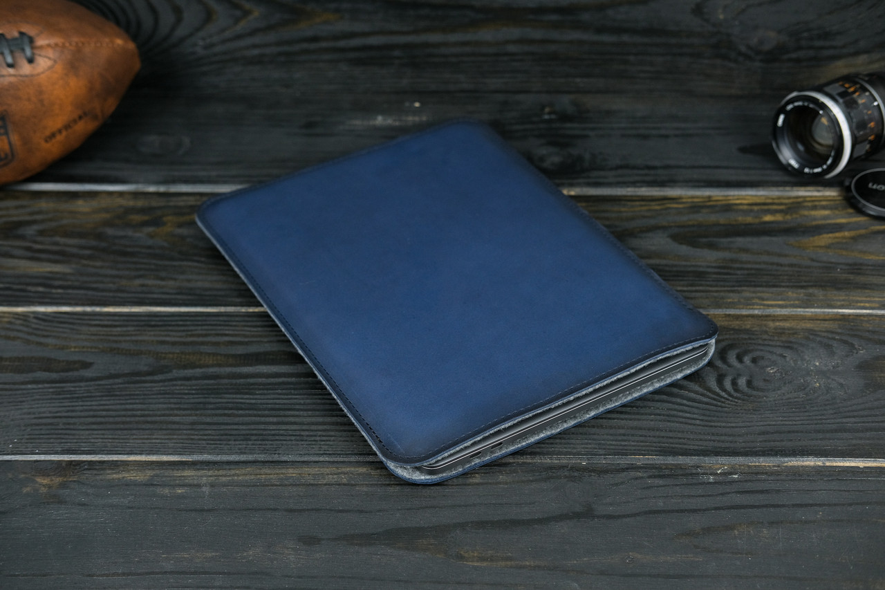 Шкіряний чохол для MacBook Дизайн №1 з повстю, натуральна шкіра італійський Краст, колір Синій