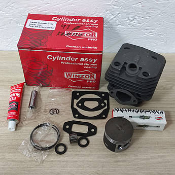 Поршнева для бензопил 4500 Winzor + Ceramic/Grafite PRO SERIA
