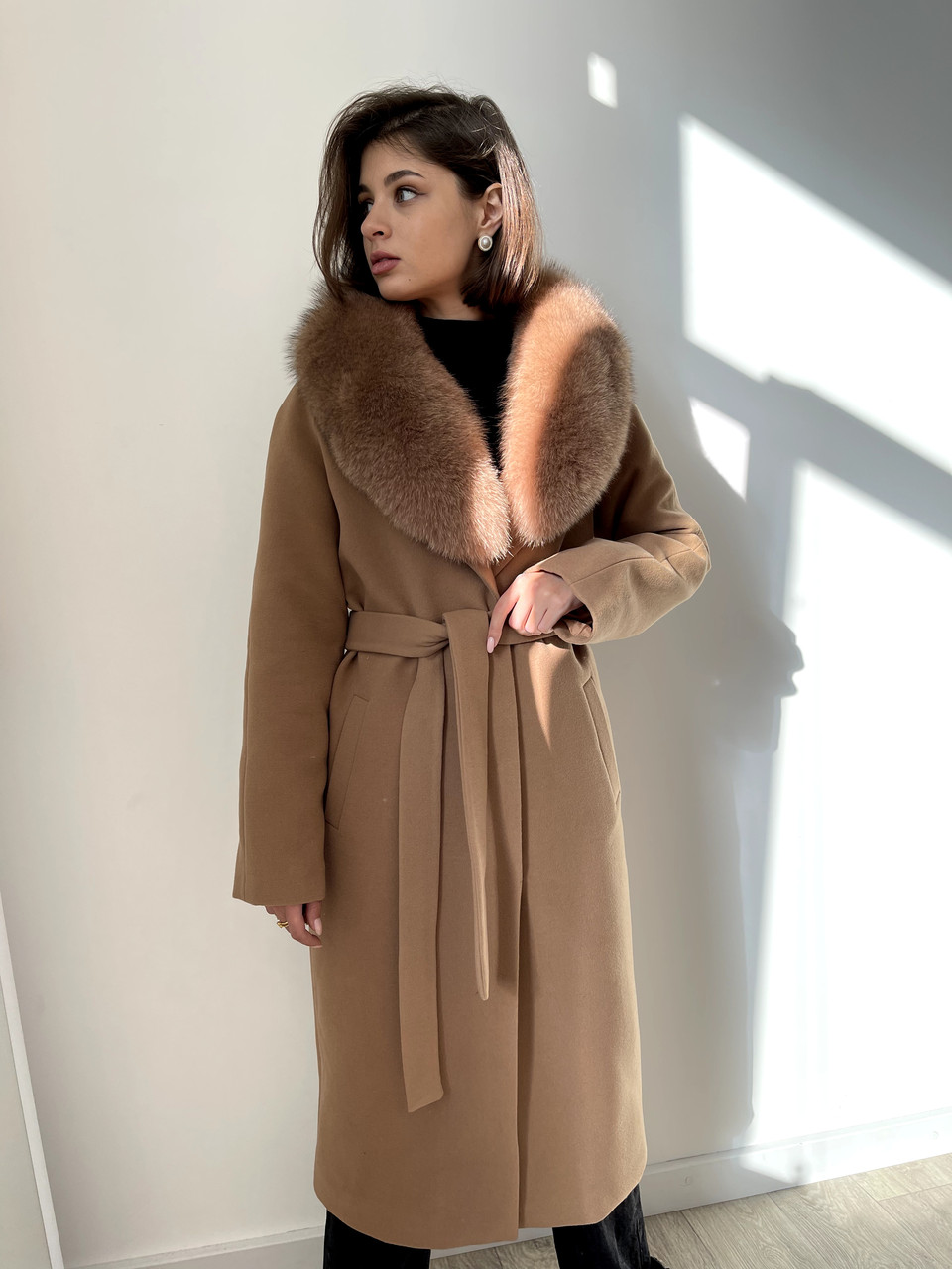 Зимове кашемірове розкішне брендове пальто з песцем, фото 1