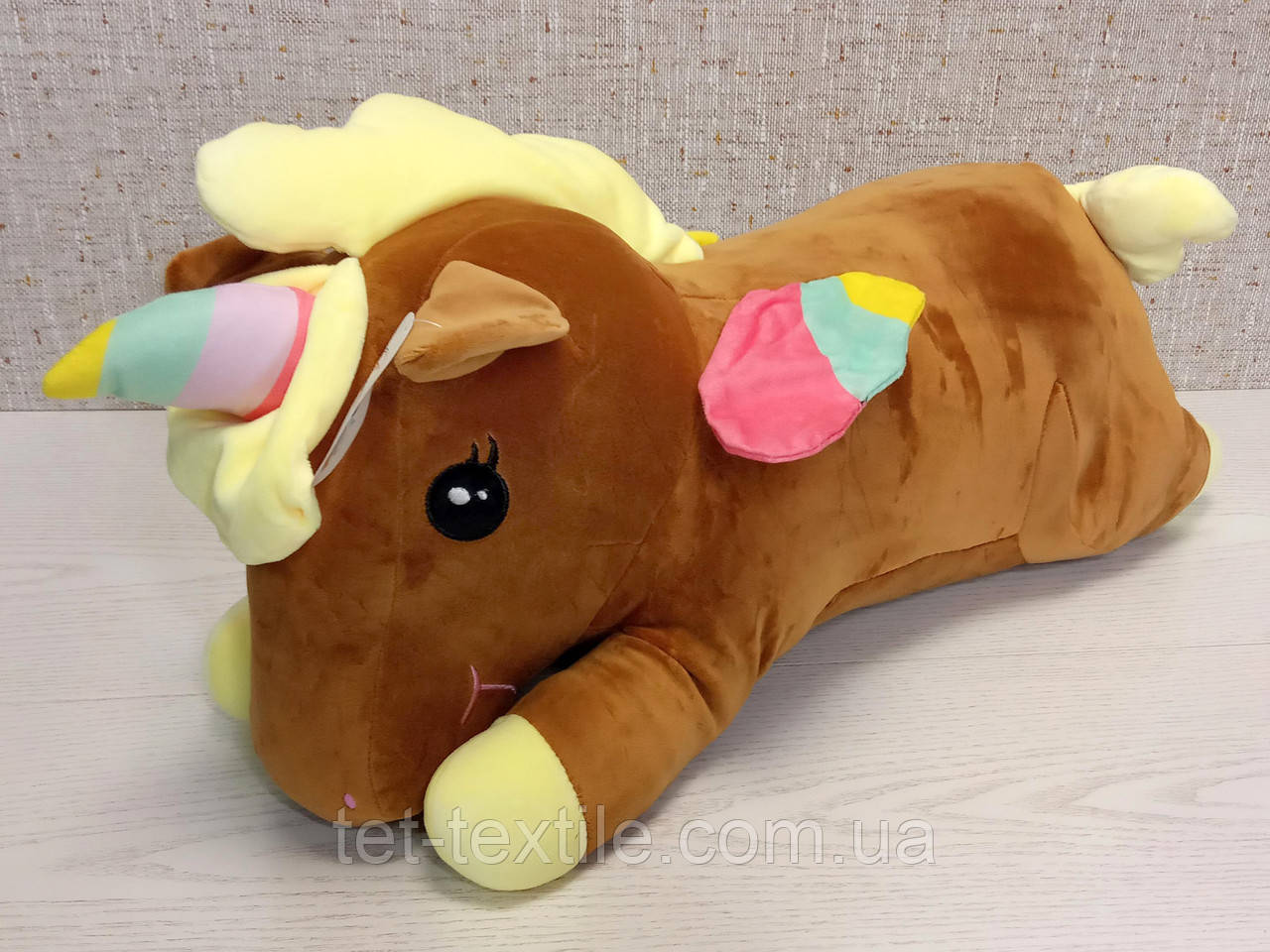 М'яка іграшка з пледом усередині, Єдиноріг шоколадний