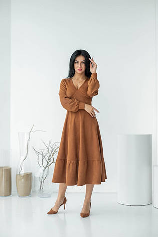 Сукня жіноча із замші з V образним вирізом у теракотовому кольорі, фото 1