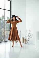 Сукня жіноча із замші з V образним вирізом у теракотовому кольорі, фото 3