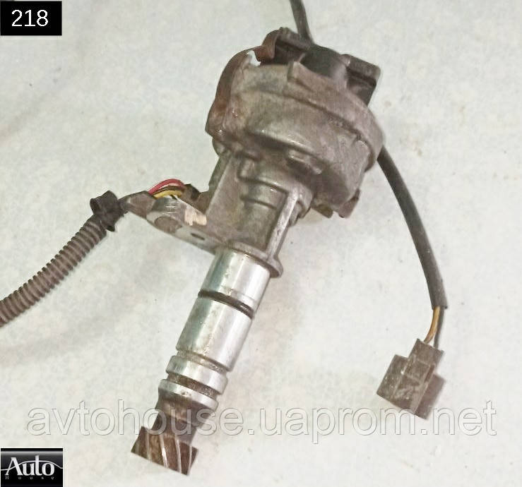 Розподільник запалювання (Трамблер) Mitsubishi Colt (C50)1.5 l 8V 89-92г (4G15) (4P)