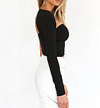 Жіночий чорний топ з одним рукавом і глибоким вирізом на грудях трендовий (р. 42-44) 1017609, фото 2