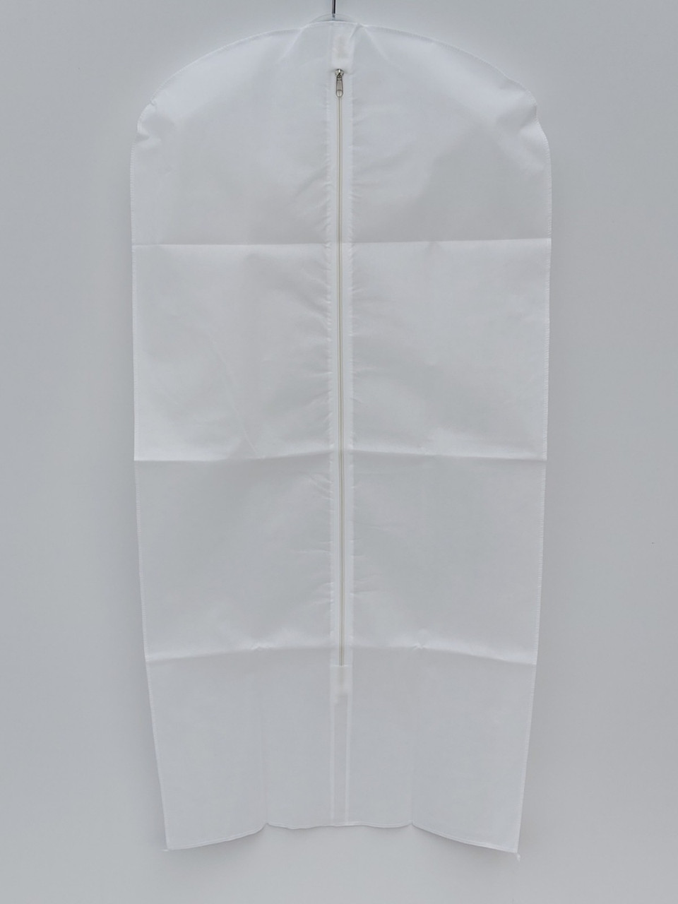 Чохол для зберігання і упаковки одягу на блискавці флізеліновий білого кольору. Розмір 60 см*160 див.