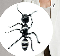 Брошь брошка значок металл серебристый насекомое муравей ОГРОМНЫЙ мурашка цвет черный