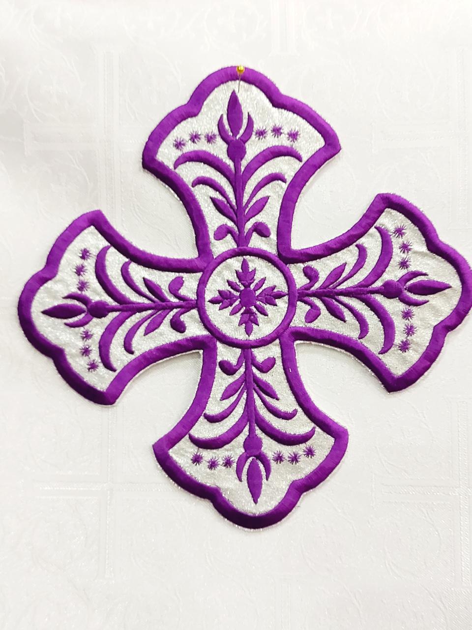 Хрест для церковного одягу великий 23 на 23 см фіолетовий зі сріблом