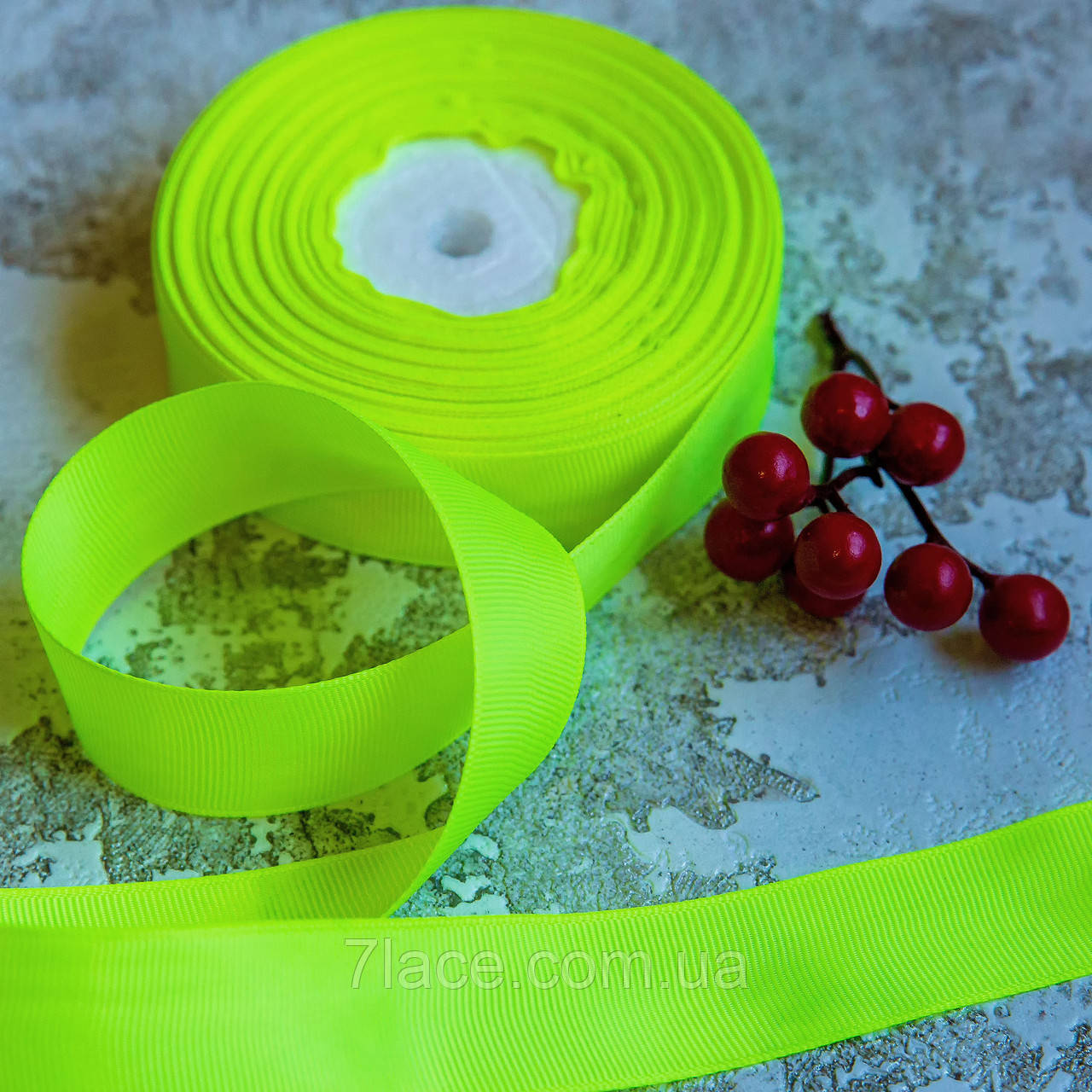 Репсова стрічка 2,5 см/колір салатовий неон/ширина 2,5 см/бобіна 23 м, фото 1