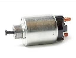 Втягуюче реле