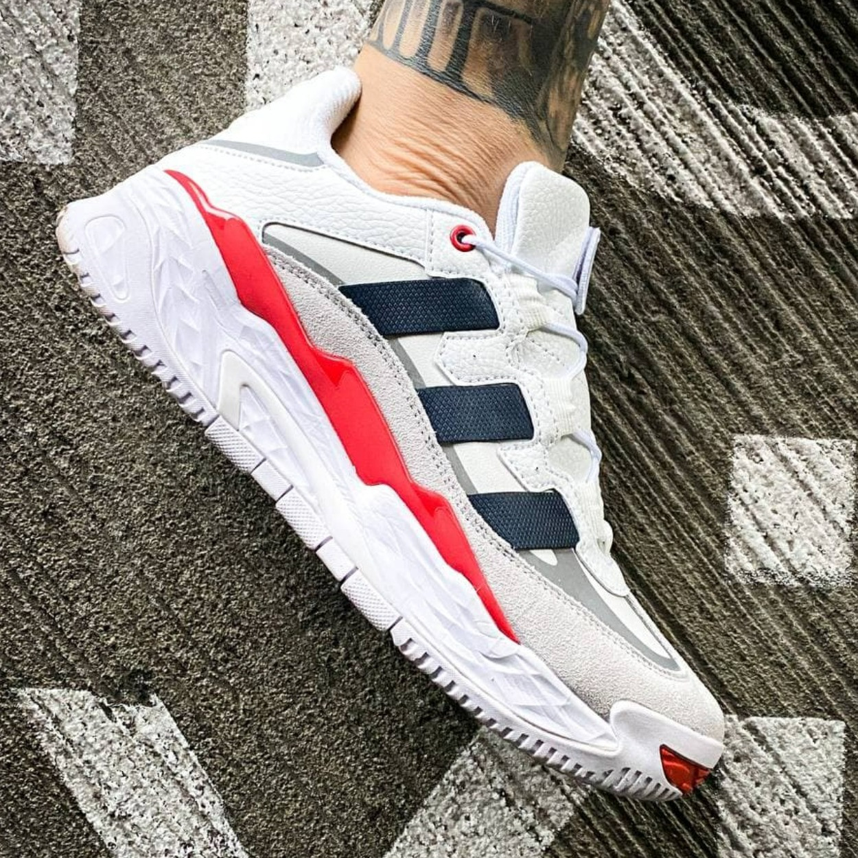 Кросівки чоловічі Adidas Niteball White Red білі демісезонні шкіряні стильні адідас найтбол