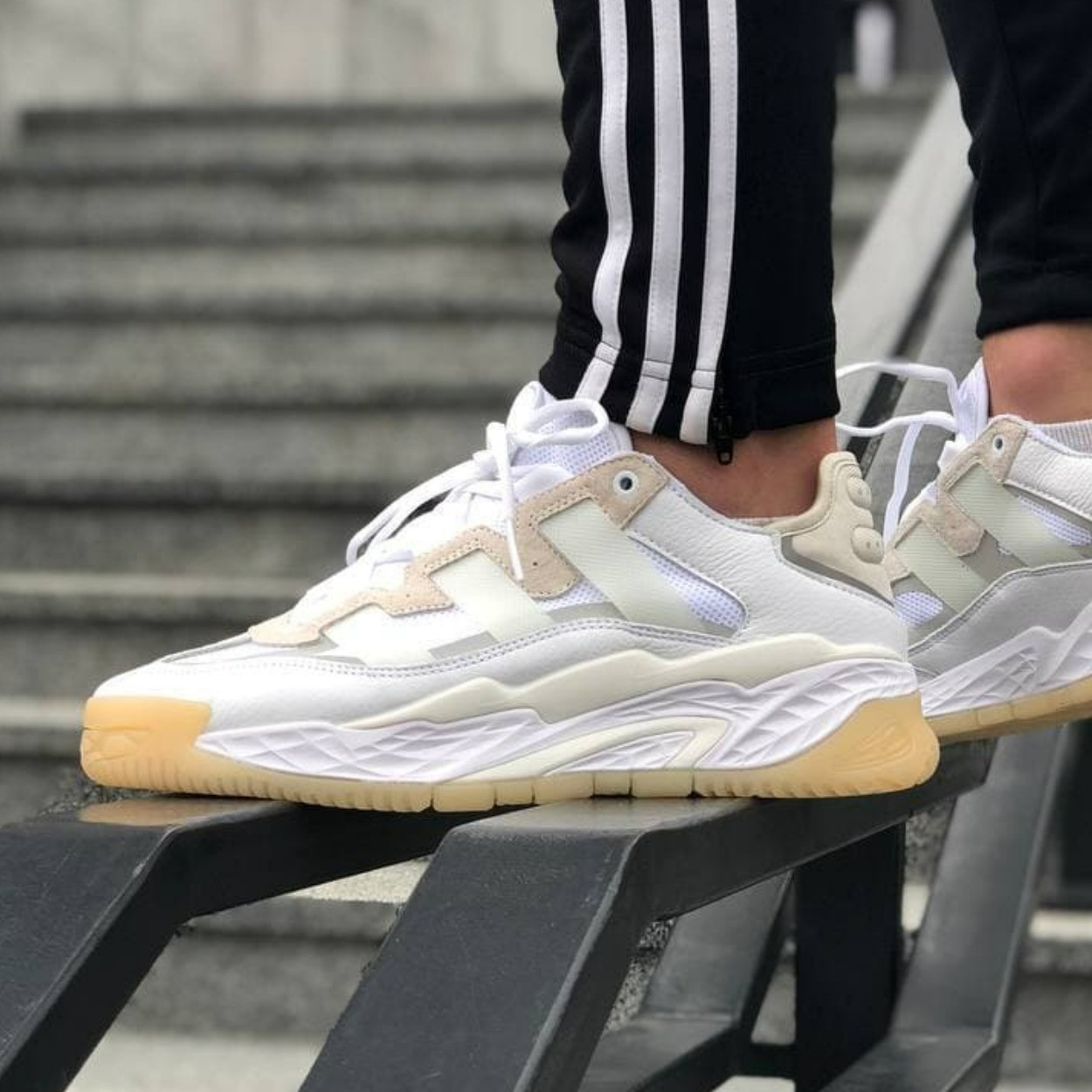 Кросівки чоловічі Adidas Niteball White Gum білі демісезонні шкіряні стильні адідас найтбол