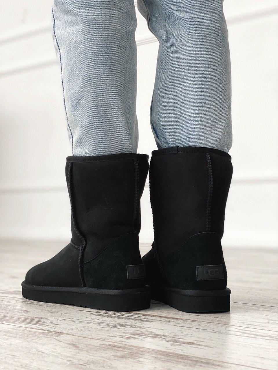 Жіночі чорні замшеві класичні високі уги UGG W Classic Tall черевики чоботи уги - фото 3 - id-p543563989