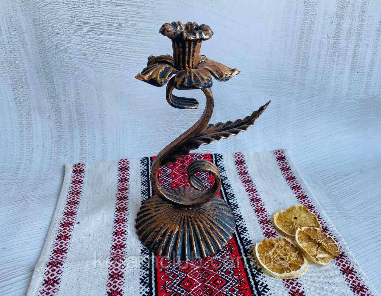 Декоративний кований свічник "Нота" ручної роботи КерамКлуб