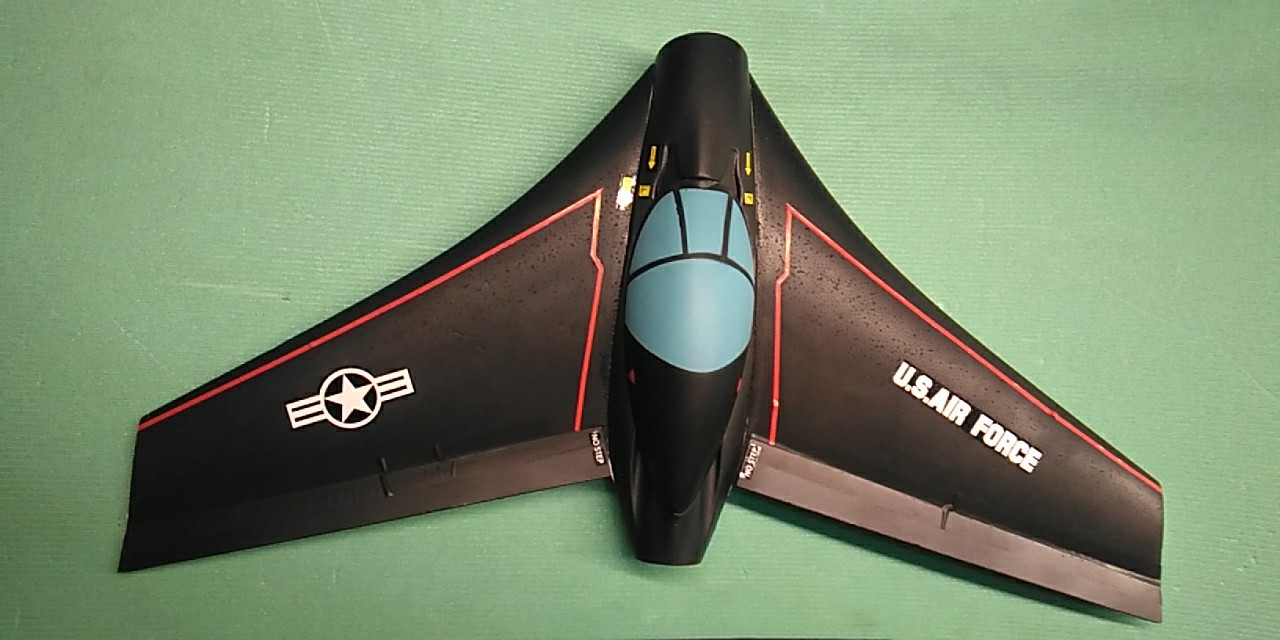 Авіамодель на радіокеруванні літака XPD — 8 ARF 710 мм