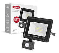 Прожектор с датчиком движения 30W MAXUS FL-04 5000K sensor