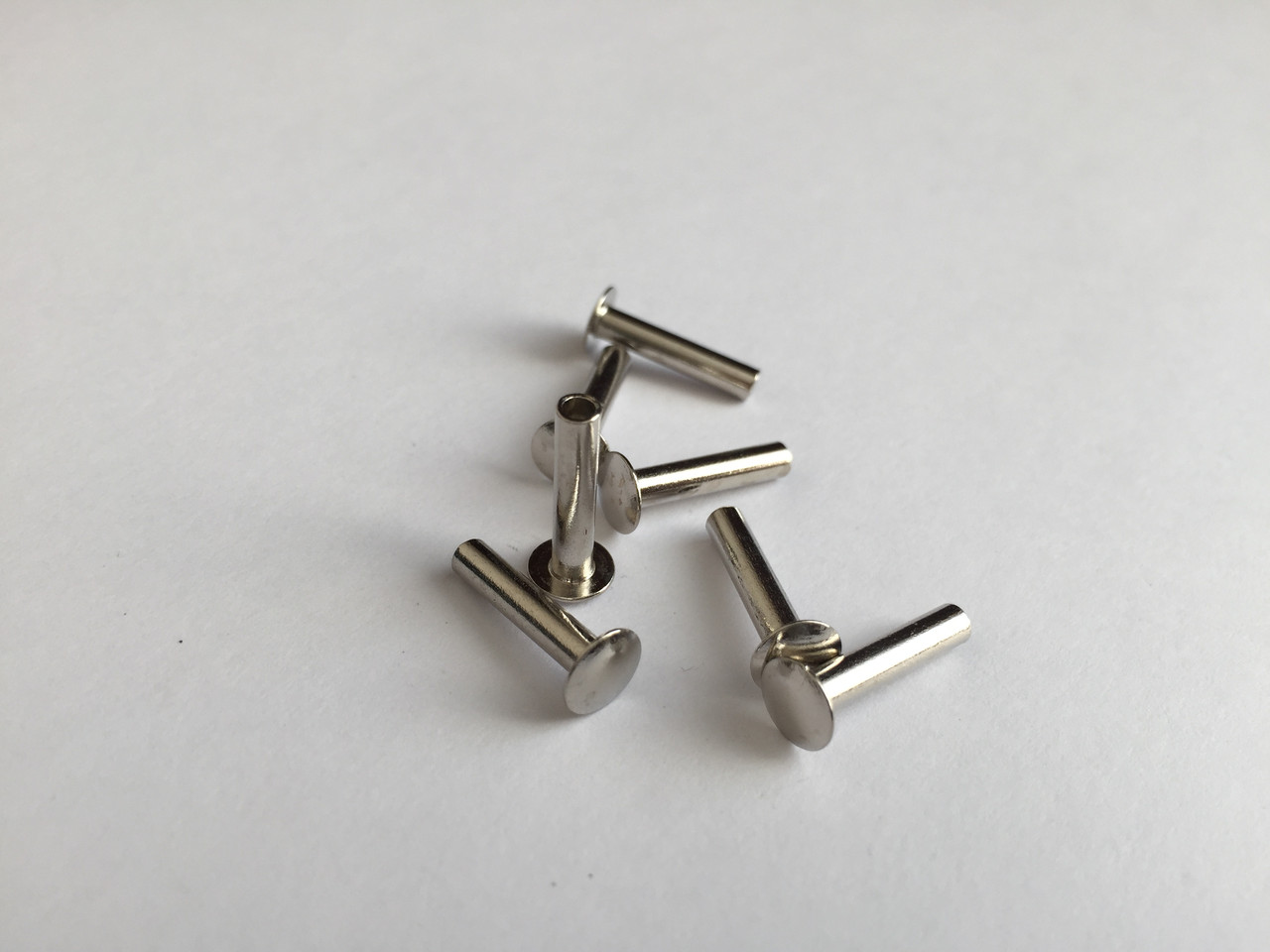 Кріплення, заклепки. 3х15мм