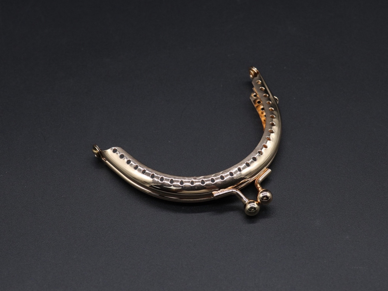 Фермуар. Колір "золото". 8см