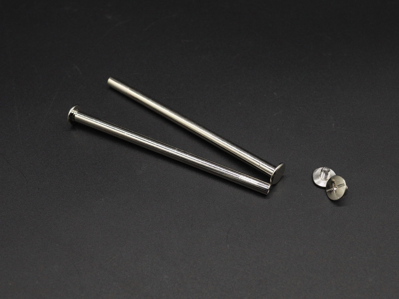 Кріплення для папок меню. Колір "срібло". 90х5мм