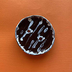 Мильниця кругла коричнева керамічна