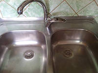 Як відмити кухонну мийку з нержавіючої сталі?