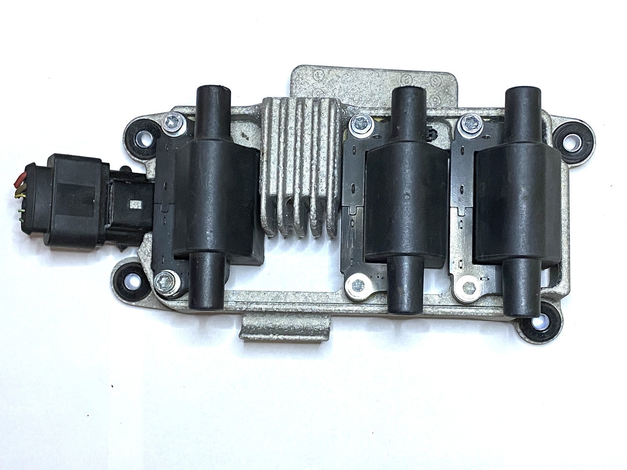Котушка запалювання AUDI/SKODA/VW 7587801/4D0973725