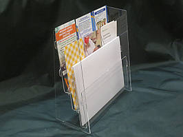 Пластикова прозора підставка для листівок єврофлаєр із кишенею А4 горизонтальний