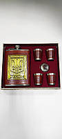 Набір фляга для алкоголю та 4 стопки в подарунковій коробці Подарунковий набір для чоловіка фляга з гербом України