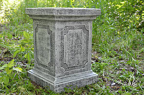 Тумба квадратна з бетону