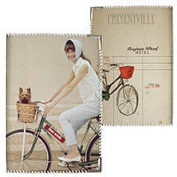 Обкладинка на паспорт Одри Хепберн на велосипеде (PD_BE003)