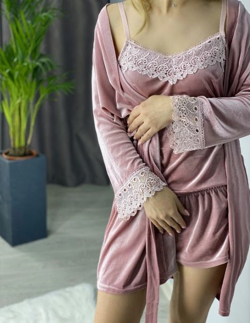 Жіноча велюрова піжама 4в1 майка шорти штани і РОЖЕВИЙ халат, ціна 1150 грн  - Prom.ua (ID#1554561876)