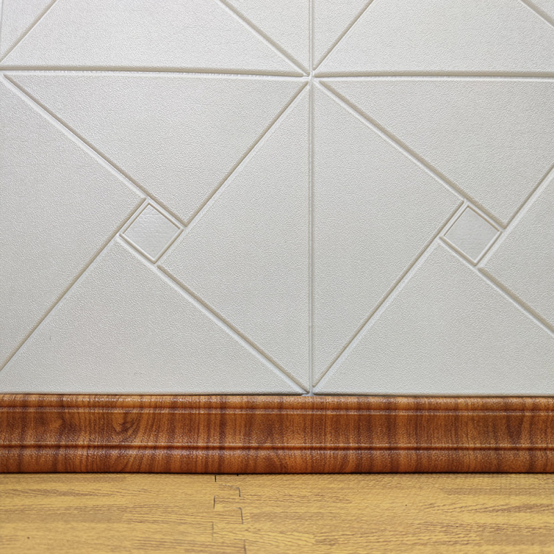 Гнучкий самоклеючий плінтус / багет Дуб золотий, фото 1