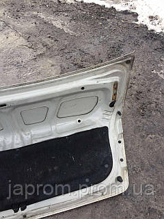 Крышка багажника Mazda 626 GF Седан 1997-1999г.в. седан Мазда под