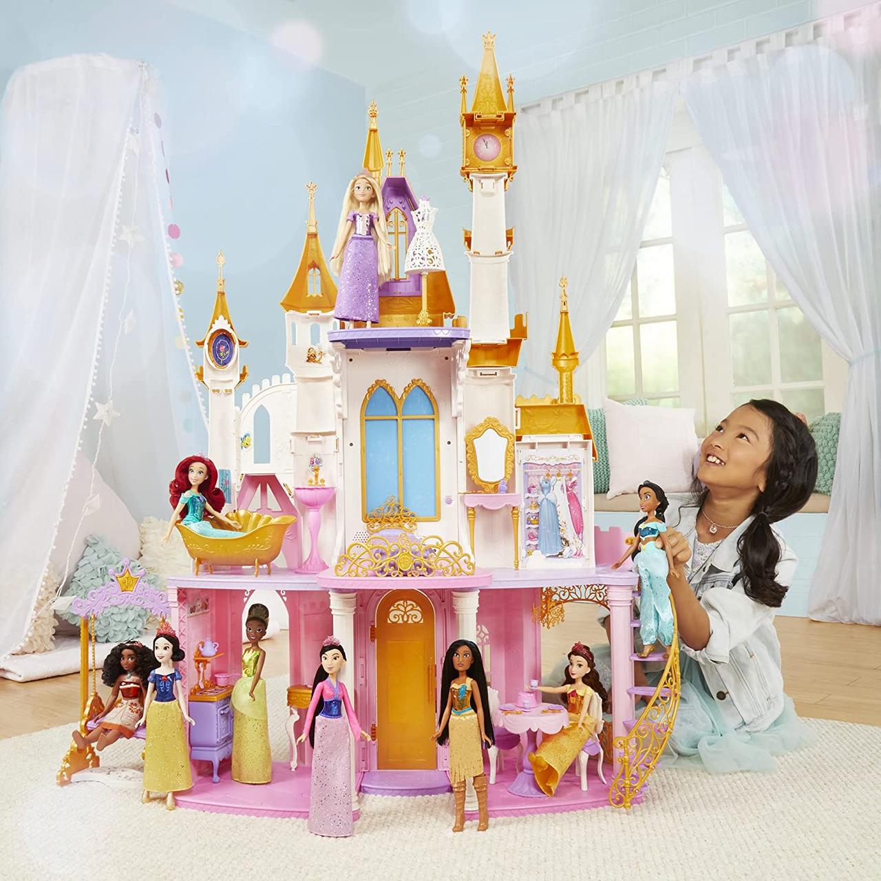 Святковий палац Дісней з музикою світлом і сережками Disney Princess Ultimate Celebration Castle/