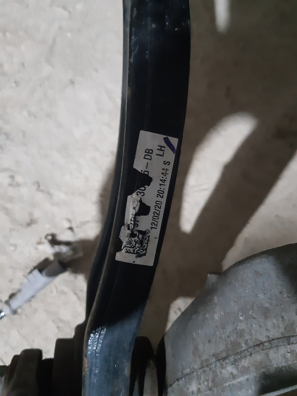 JPLA3C255DB LR113304 Важіль передній лівий Range Rover