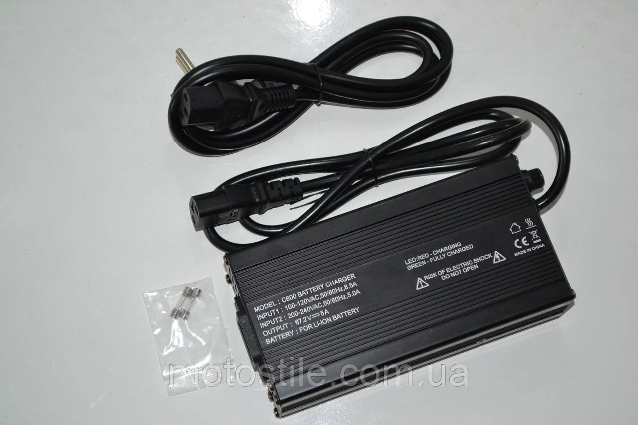 Зарядний пристрій для електроскутера City Coco 67,2V 5Ah