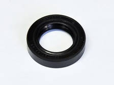 Сальник півмуфти тяговий КАМАЗ зі стружком. 28х45 33.1121066