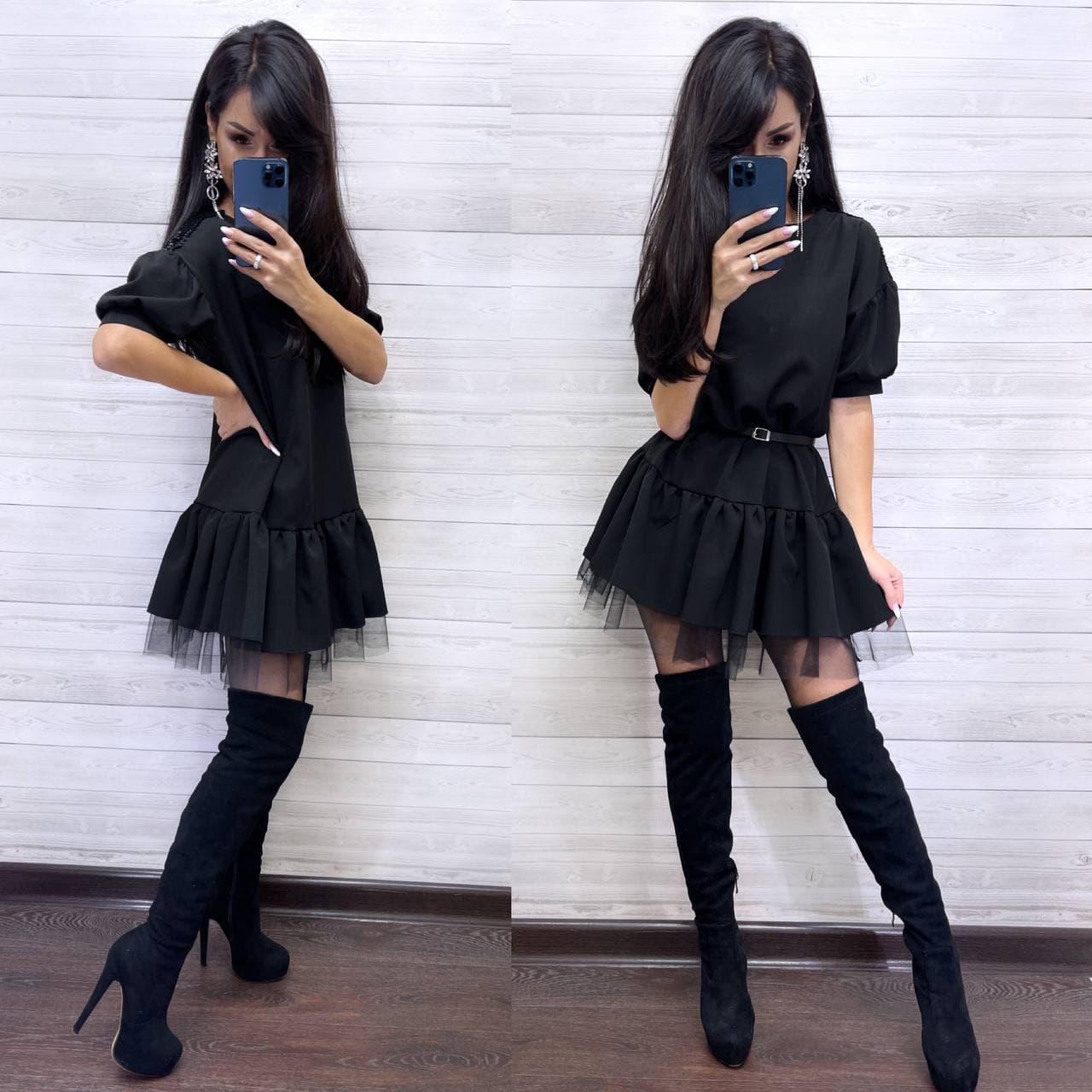 Плаття лялькове вільного крою з рюшами та паєтками