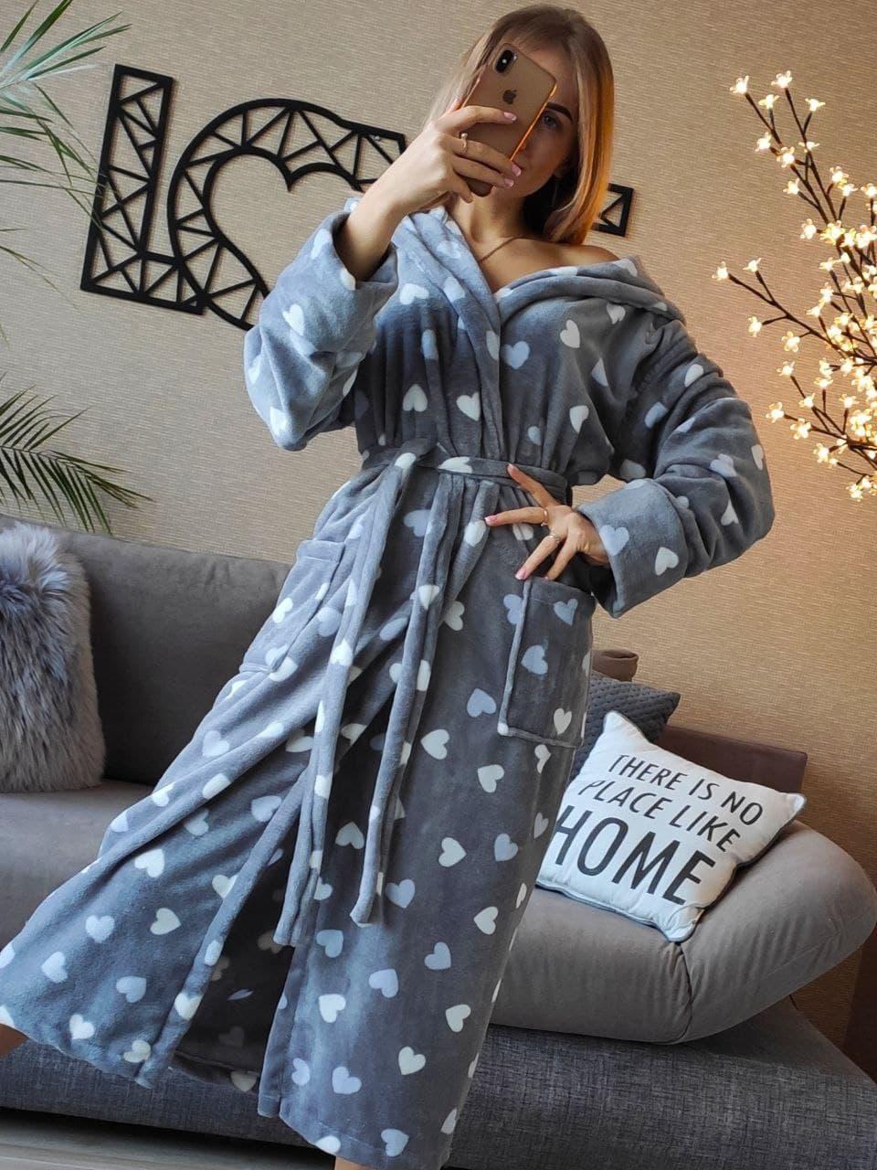 Гарний теплий жіночий довгий махровий халат сірий із серцями, фото 1