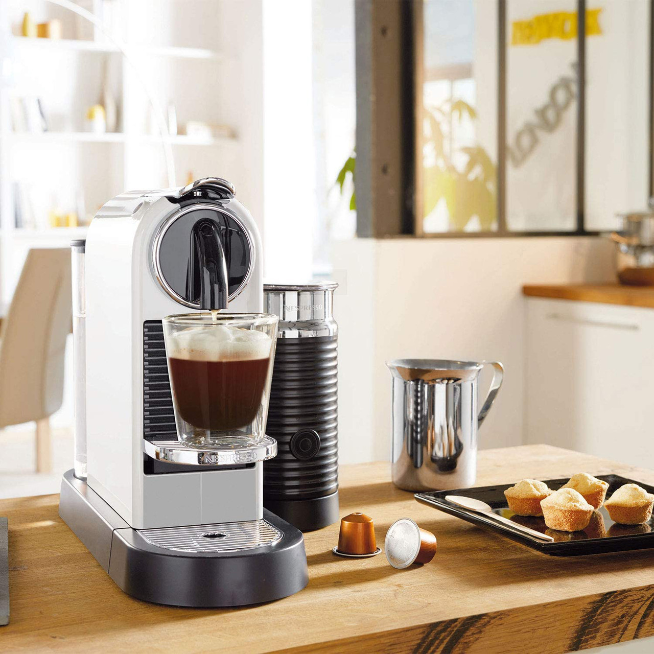 Кавомашина капсульна Nespresso Citiz and Milk White D123/ DeLonghi Nespresso® EN267