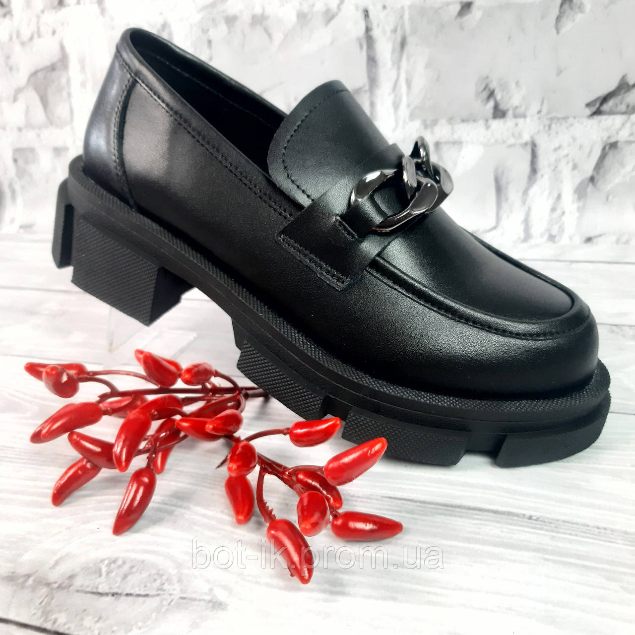 Купить Туфли лоферы на тракторной подошве, цена 970 грн — Prom.ua (ID ...