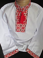 Дитячі сорочки з візерунком.