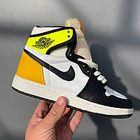 Кроссовки женские Nike Air Jordan 1 Retro High Volt Gold черно-белые найк аир джордан высокие осень весна