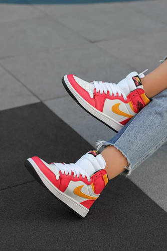 Купить Кроссовки женские Nike Air Jordan 1 High Orange оранжевые найк ...