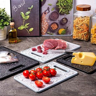 Середня обробна кухонна дошка Білий мармур 23*37*1.2 см