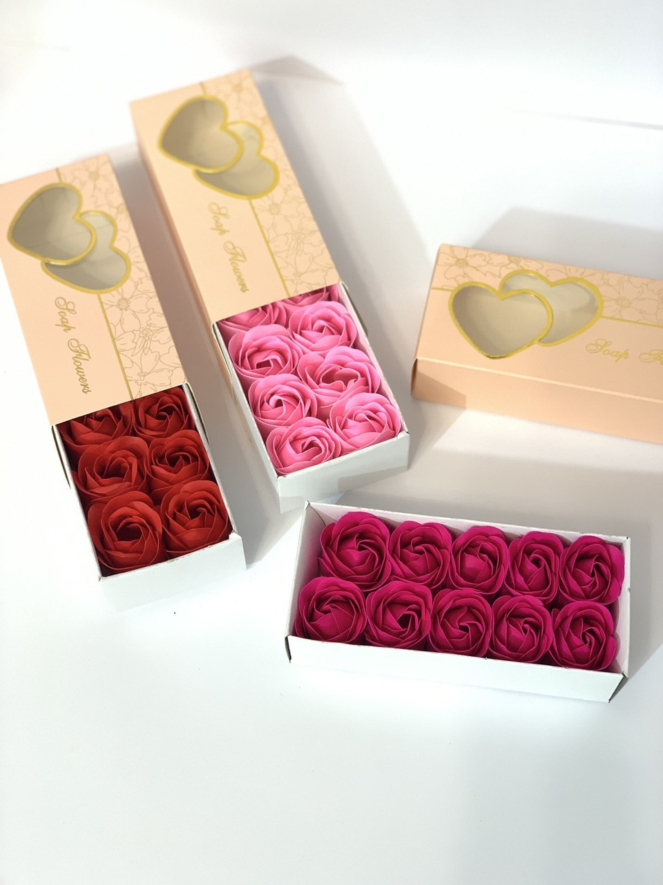 Подарок на 14 февраля девушке набор мыла для ванной в виде бутонов роз ...