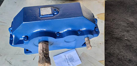 Редуктор Ц2У315 - 40 - 12, фото 2