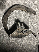 MN117640 Підкрилок передній лівий Mitsubishi Pajero Wagon III б/у