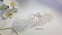 Свадебная подвязка нежная белая