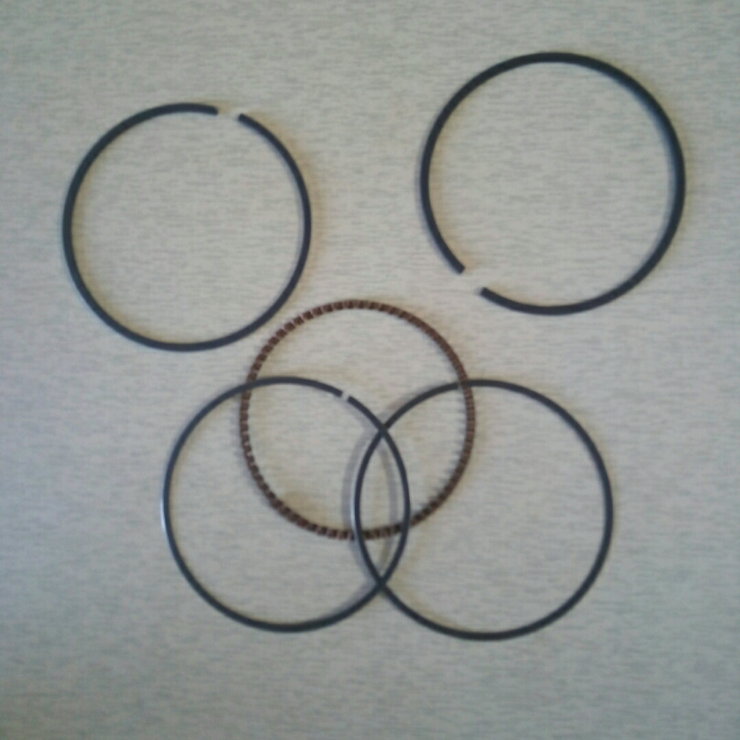 Кільця поршневі 68 мм ремонтні +0,25 мм бензиновий генератор 2-2.5-3 кВт, фото 1