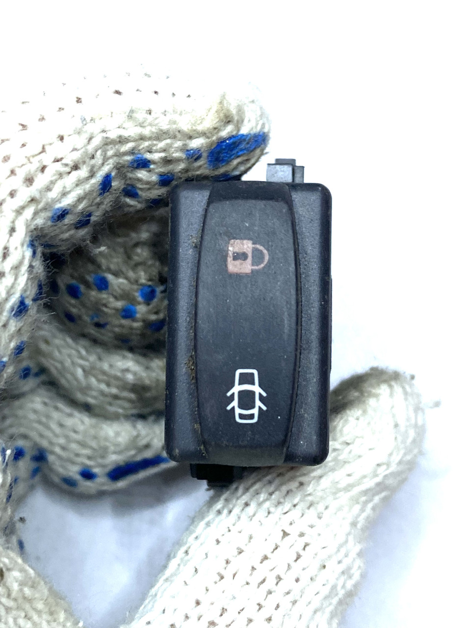 Кнопка центрального замка б/у 26488 renault, фото 1